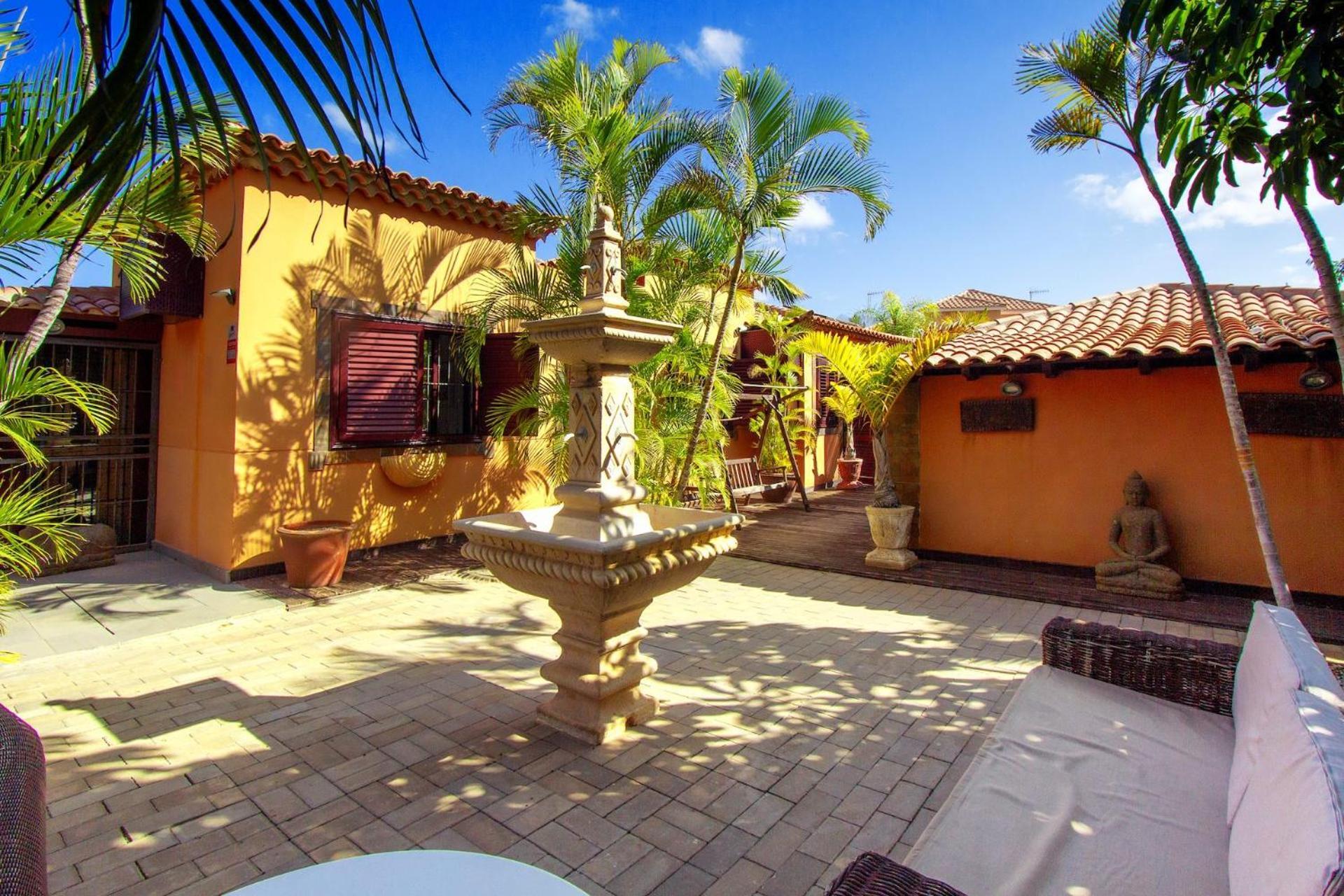 Villa Jardin De Buda Arona  Esterno foto